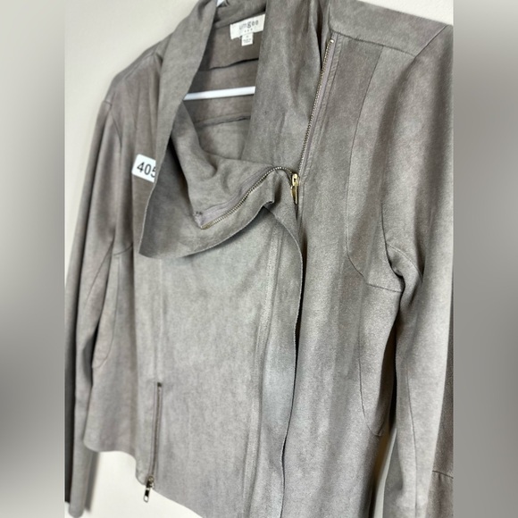 Umgee small  19-1/2 p2p  21” length zips cowl neck light weight jacket - Picture 3 of 10